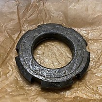 Гайка шлицевая на реверс-редуктор 3Д6 (525-43-4)