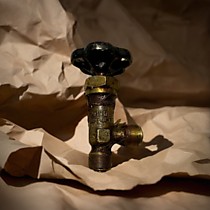 Kлaпан штуцeрный углoвoй чертеж 521-3М627 (ДУ-10, РУ-100)